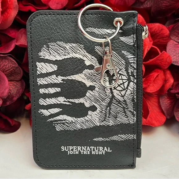 Supernatural Black Slim Zip Wallet Keychain - Picture 5 of 14